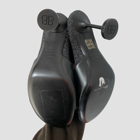 BALENCIAGA 3B SOCK PUMPS IN BLACK AND GRAY🖤 size 38.5 EU / 7.5 US women’s - Picture 5 of 7